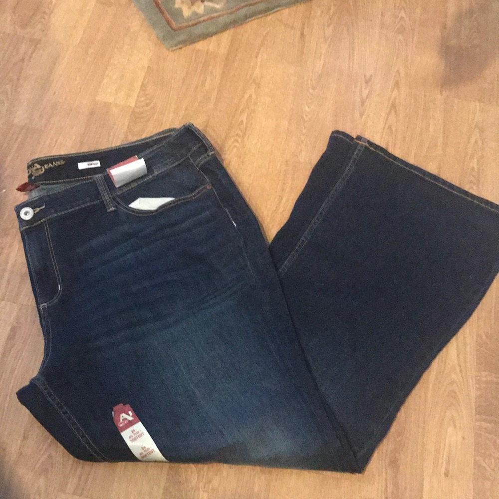 NWT Arizona jeans